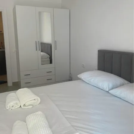Rana Hedhun Apartmán *