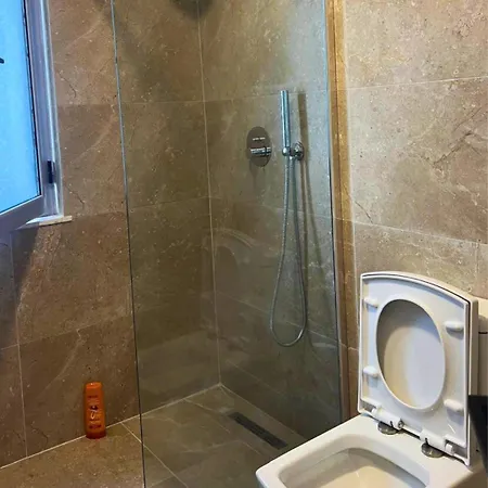 Rana Hedhun Apartmán Margjonaj